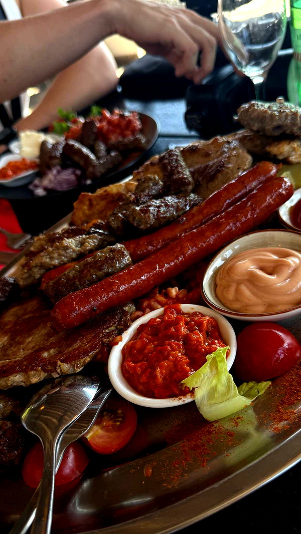 samantrasunny image ~ Altpins