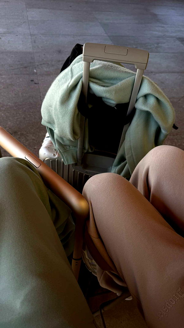 samantrasunny image ~ Altpins