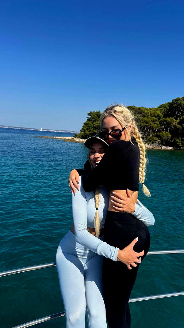 samantrasunny image ~ Altpins