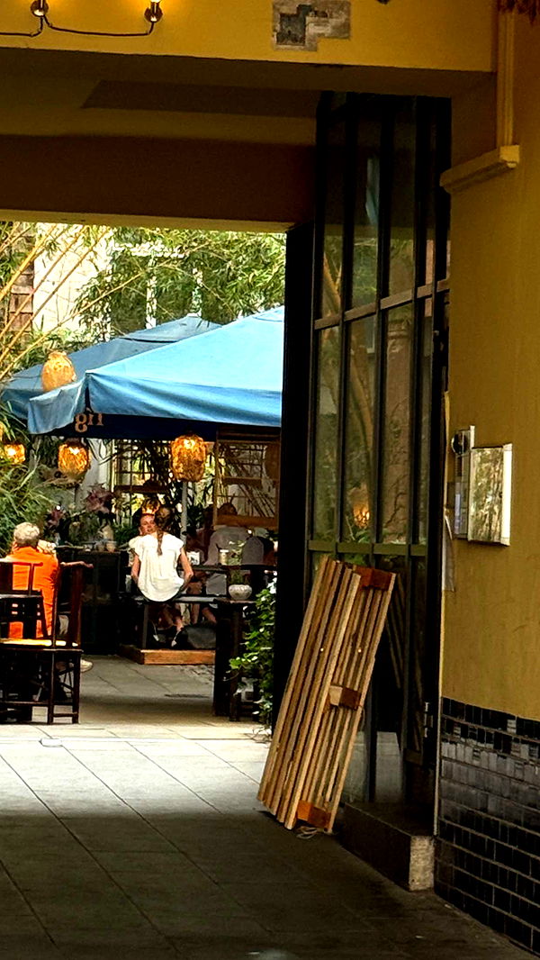 samantrasunny image ~ Altpins