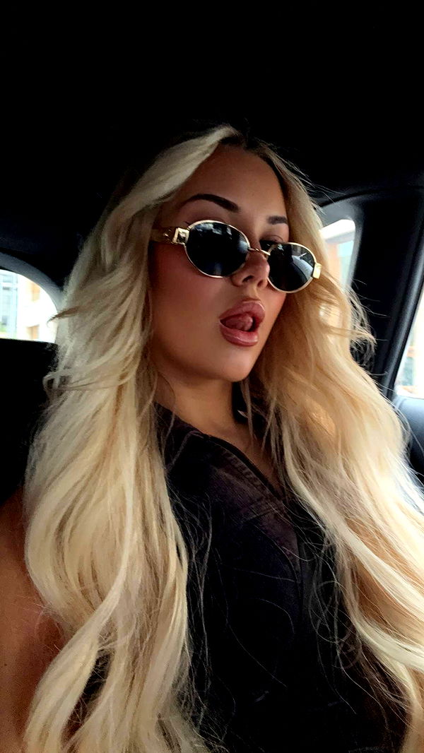 samantrasunny image ~ Altpins