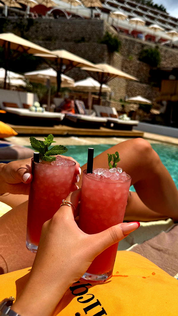 samantrasunny image ~ Altpins