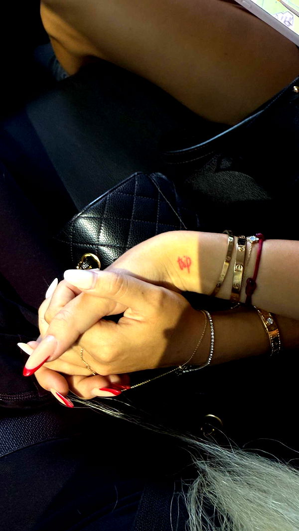 samantrasunny image ~ Altpins