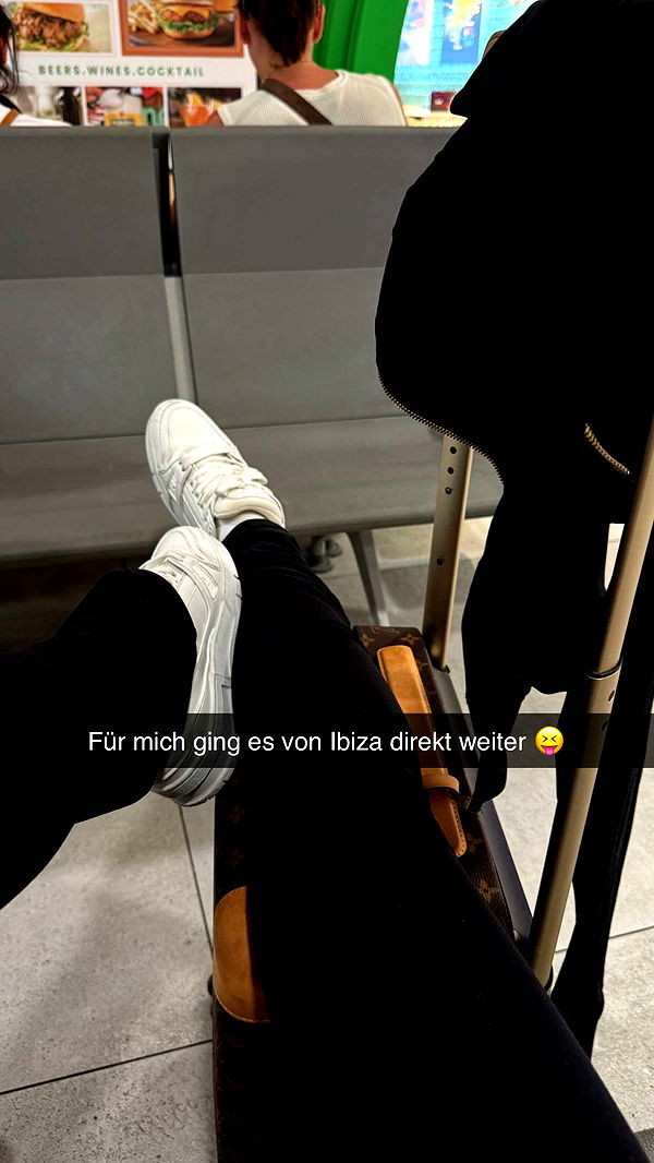 samantrasunny image ~ Altpins