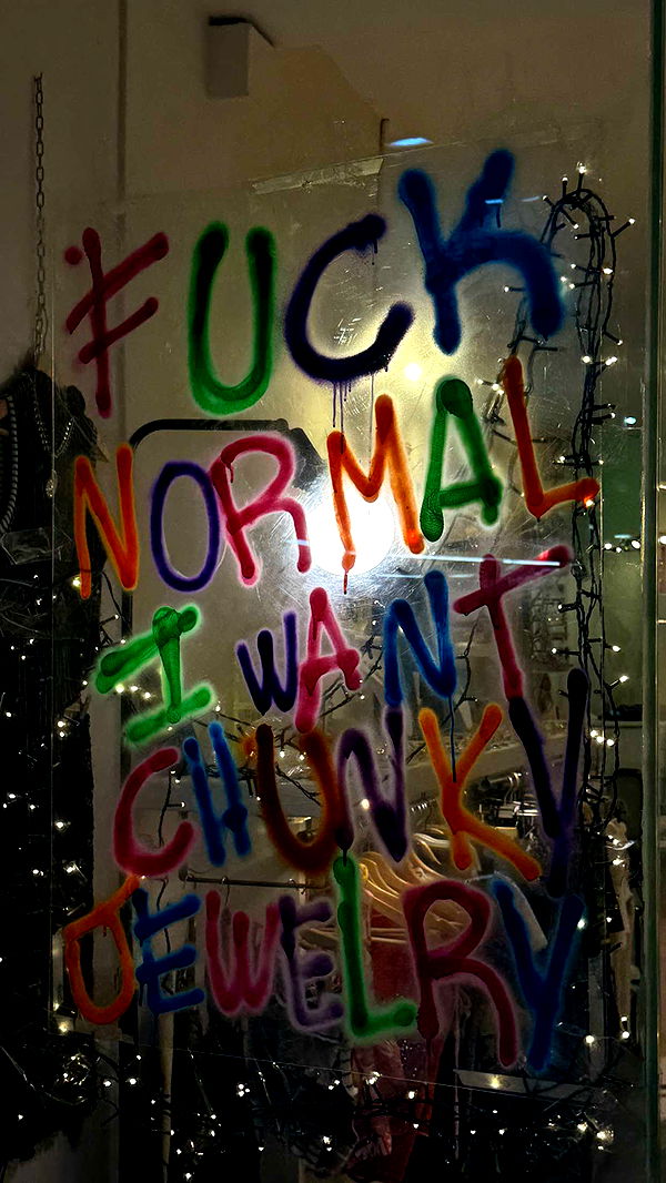 samantrasunny image ~ Altpins