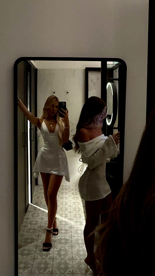 samantrasunny image ~ Altpins