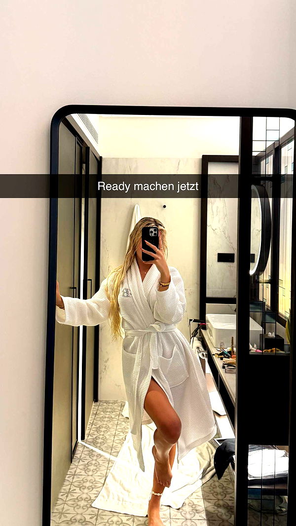 samantrasunny image ~ Altpins