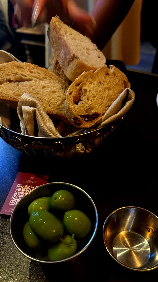 samantrasunny image ~ Altpins