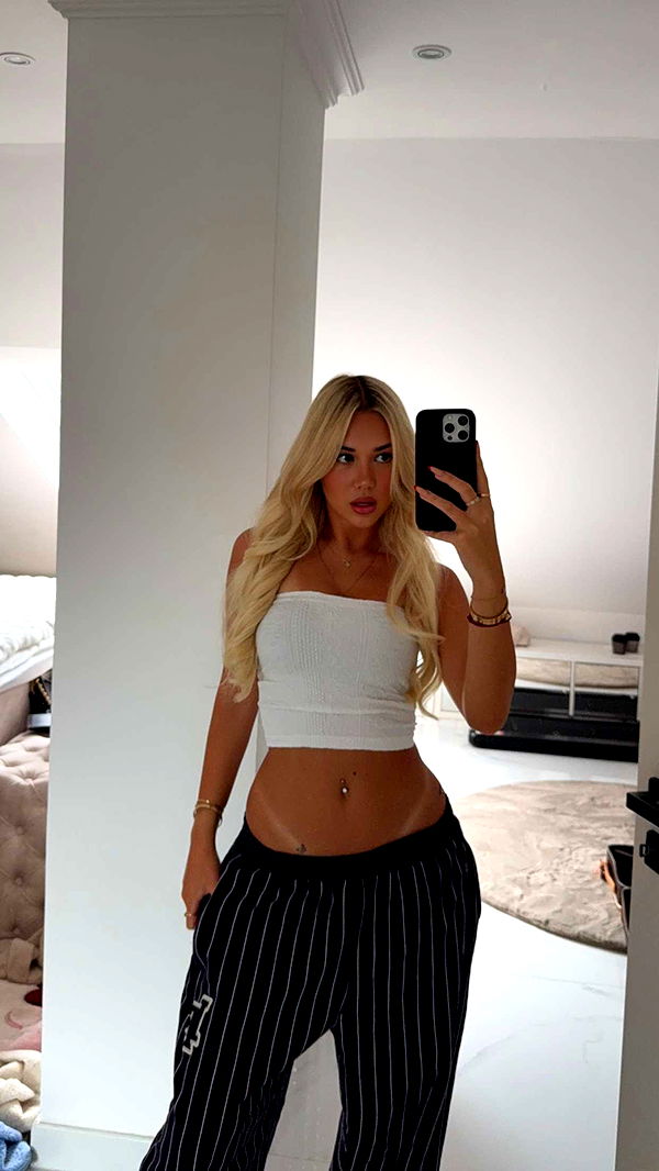 samantrasunny image ~ Altpins