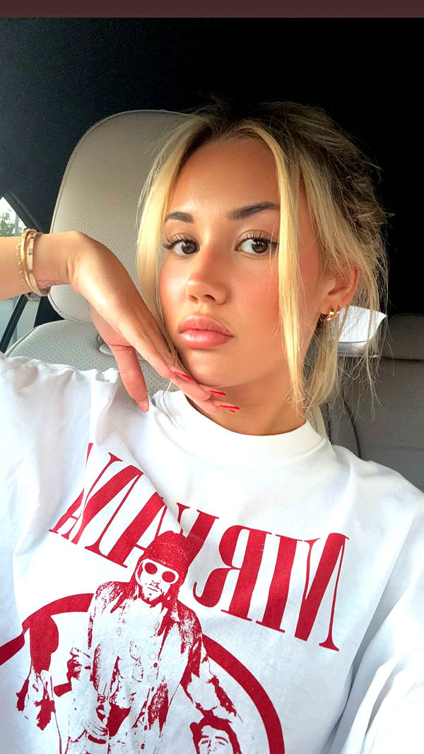 samantrasunny image ~ Altpins