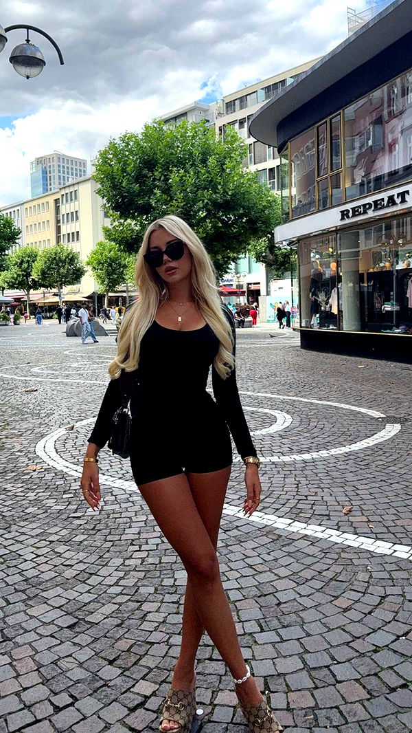 samantrasunny image ~ Altpins