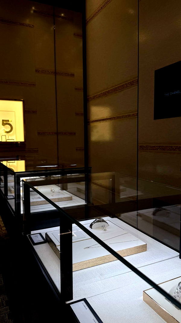 samantrasunny image ~ Altpins