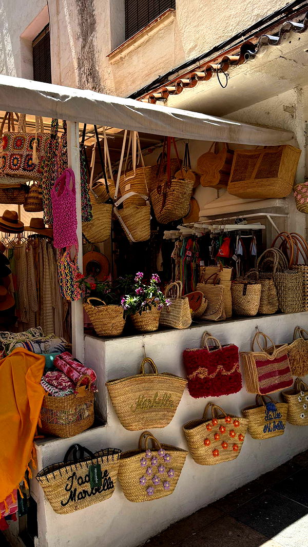 samantrasunny image ~ Altpins