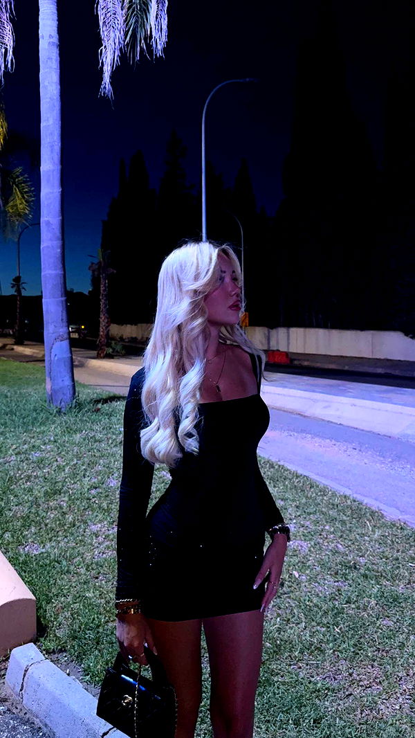 samantrasunny image ~ Altpins