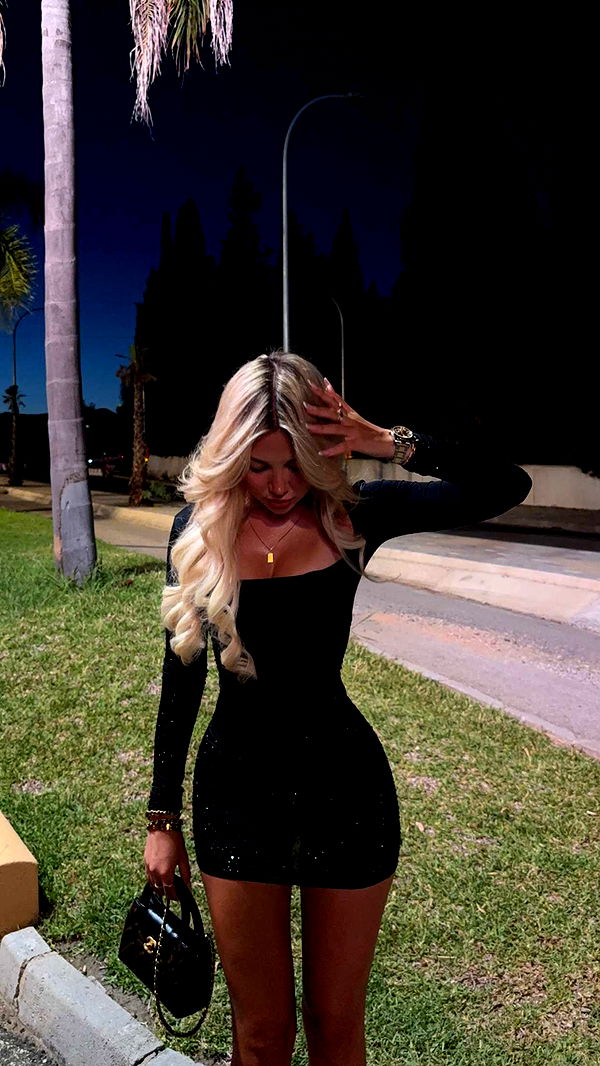 samantrasunny image ~ Altpins