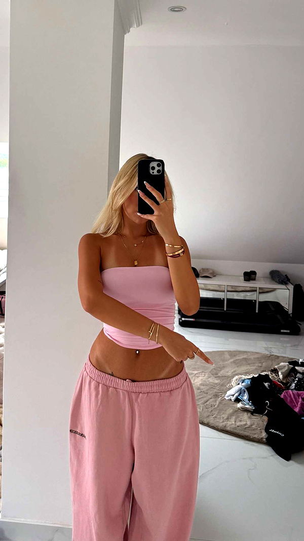 samantrasunny image ~ Altpins