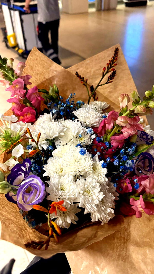 samantrasunny image ~ Altpins