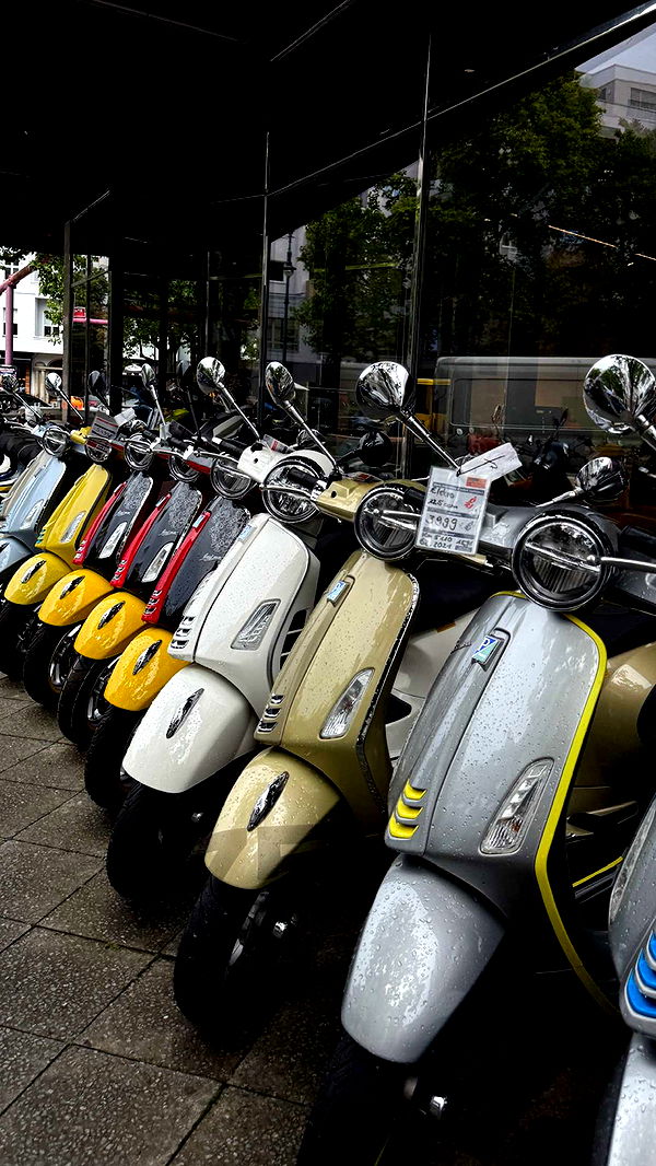 samantrasunny image ~ Altpins