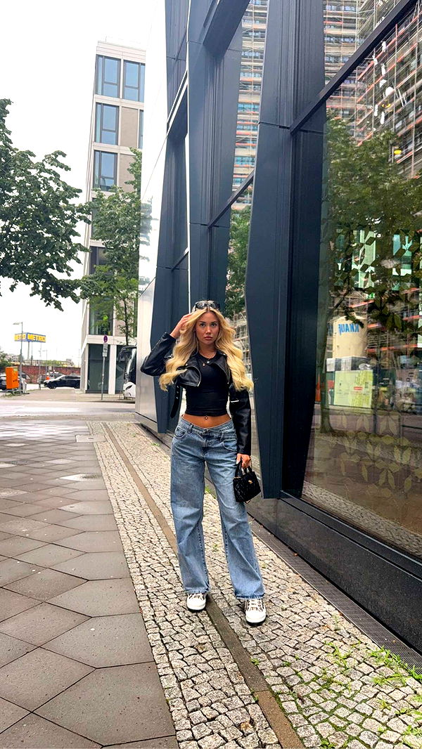 samantrasunny image ~ Altpins