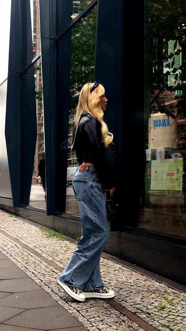 samantrasunny image ~ Altpins