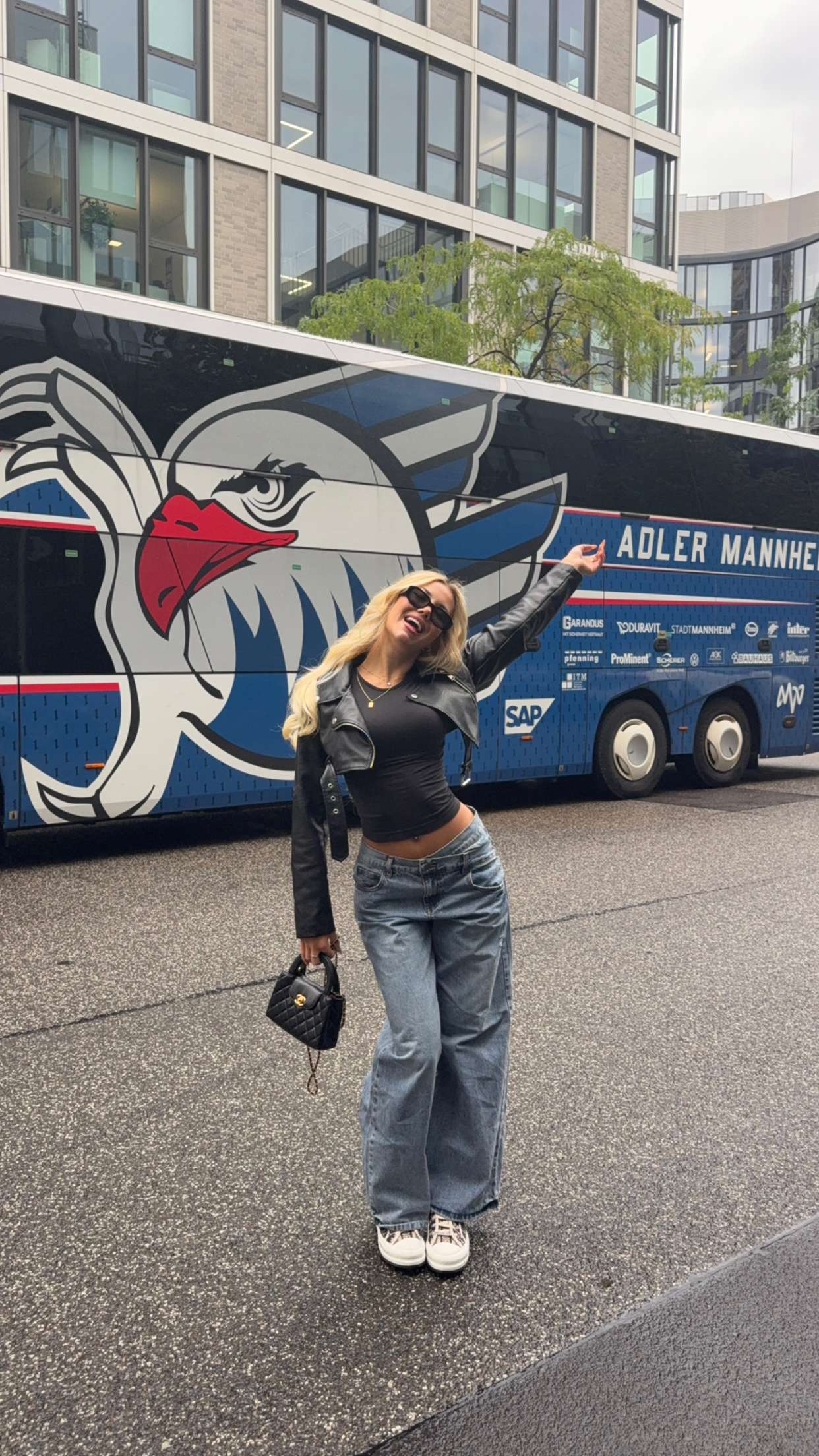 samantrasunny snapchat image archive image