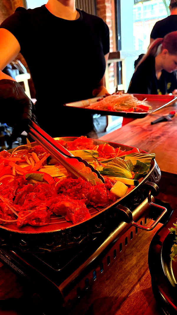 samantrasunny image ~ Altpins