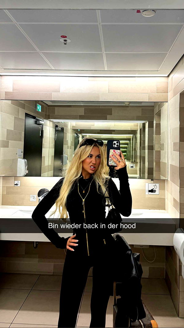 samantrasunny image ~ Altpins