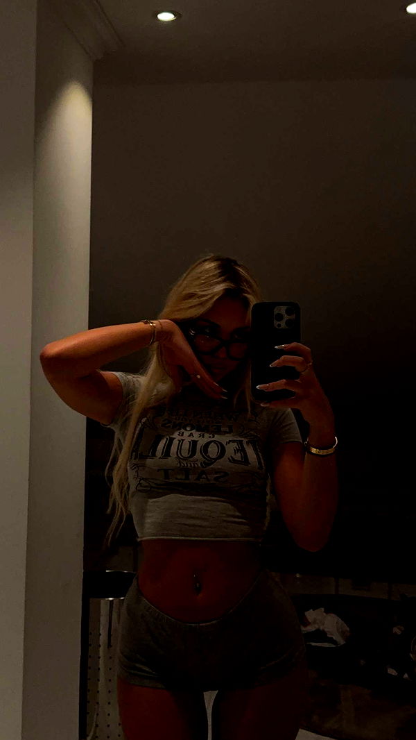 samantrasunny image ~ Altpins