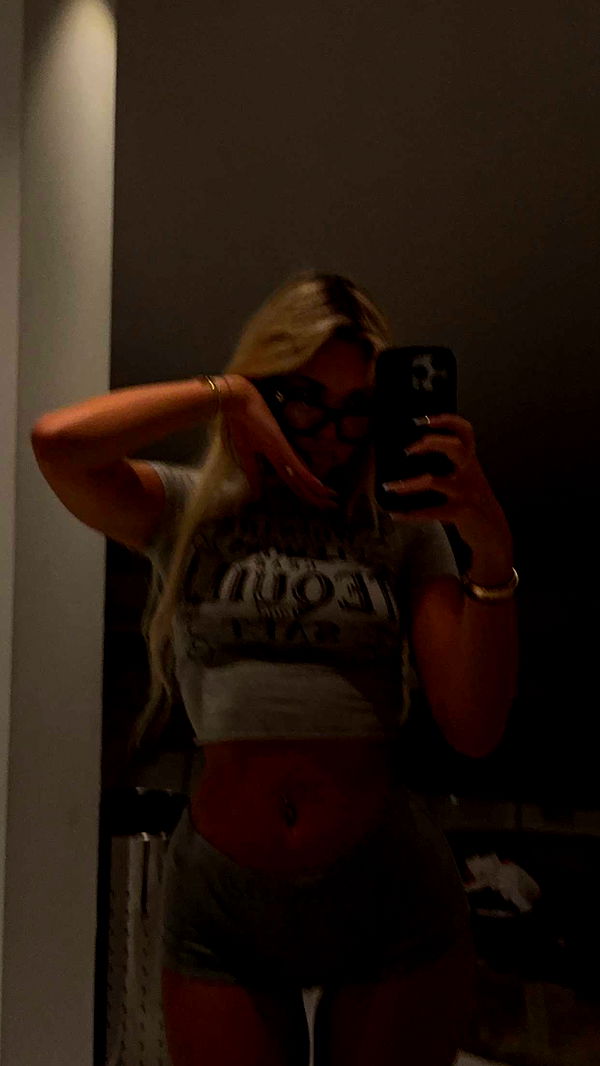 samantrasunny image ~ Altpins