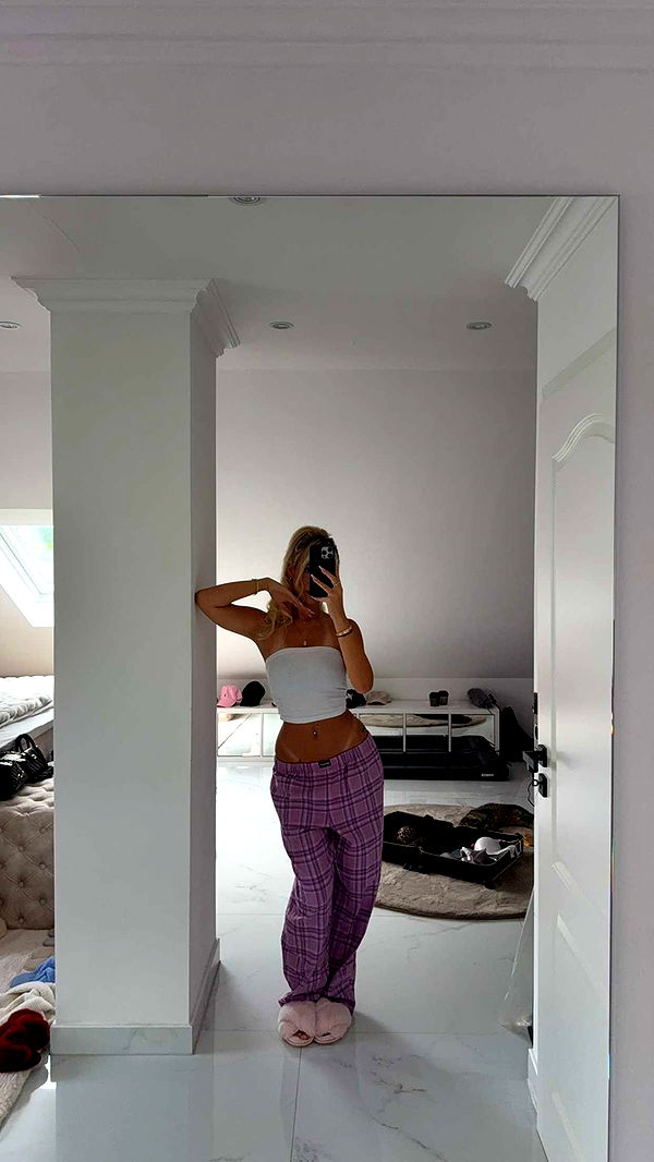 samantrasunny image ~ Altpins