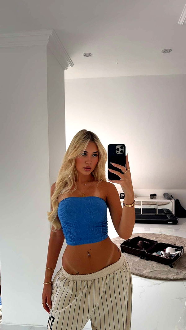 samantrasunny image ~ Altpins