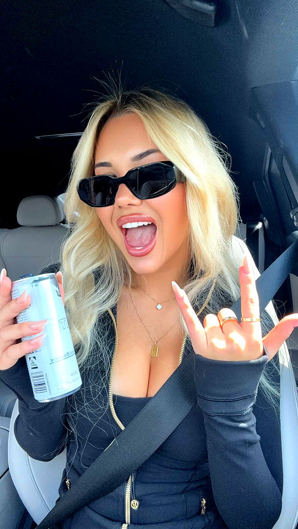 samantrasunny image ~ Altpins