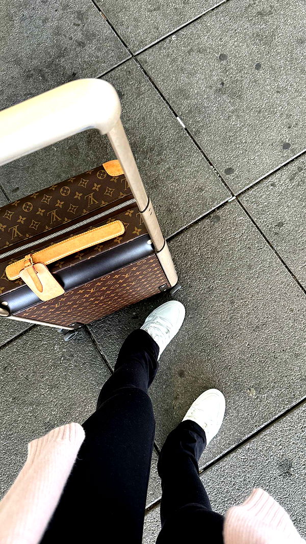 samantrasunny image ~ Altpins