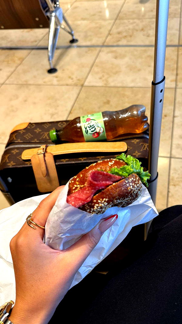 samantrasunny image ~ Altpins