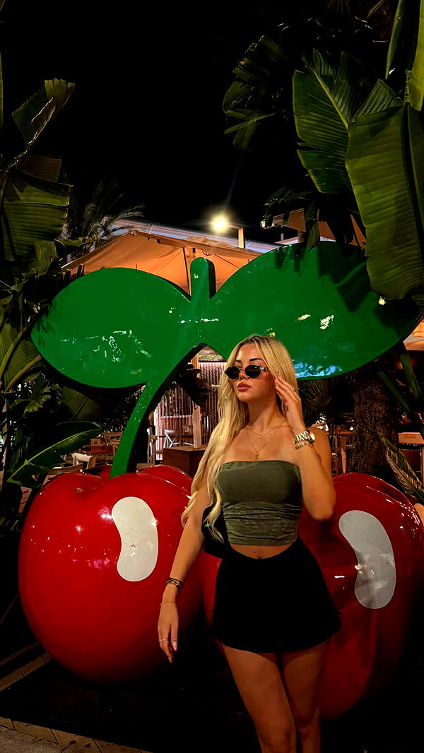 samantrasunny image ~ Altpins