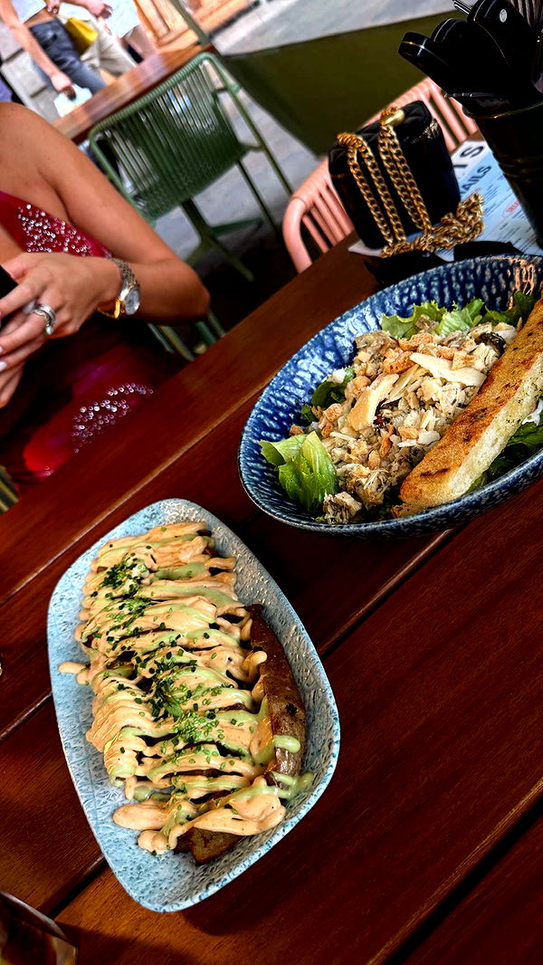 samantrasunny image ~ Altpins