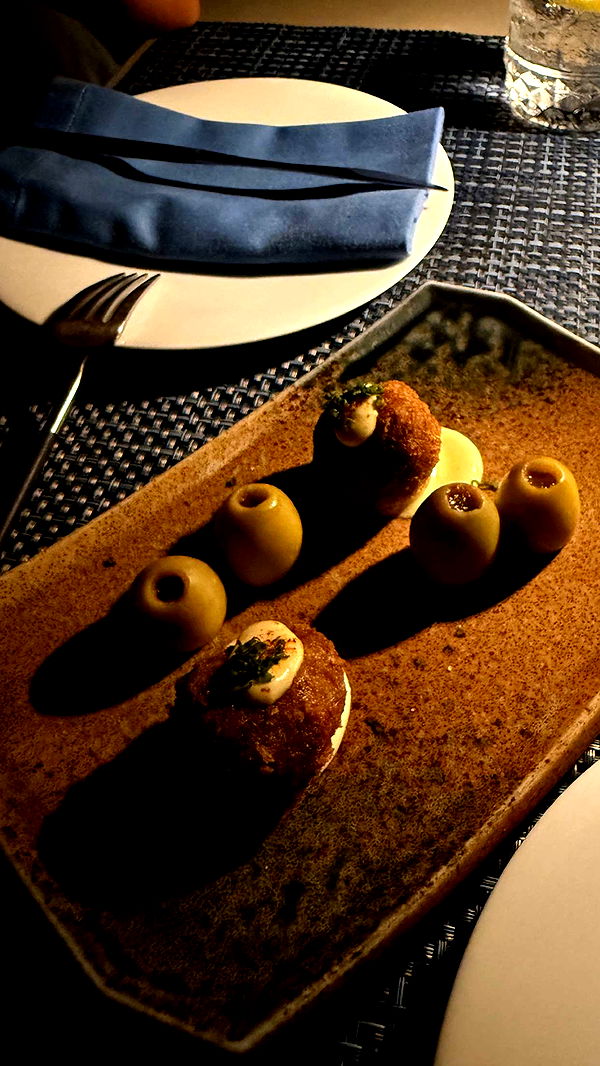 samantrasunny image ~ Altpins