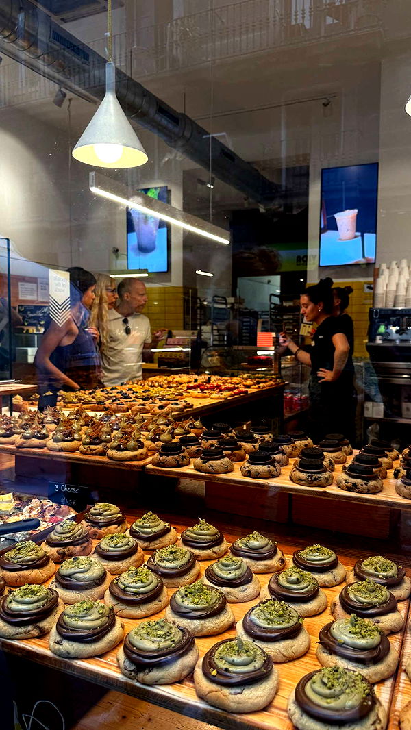 samantrasunny image ~ Altpins