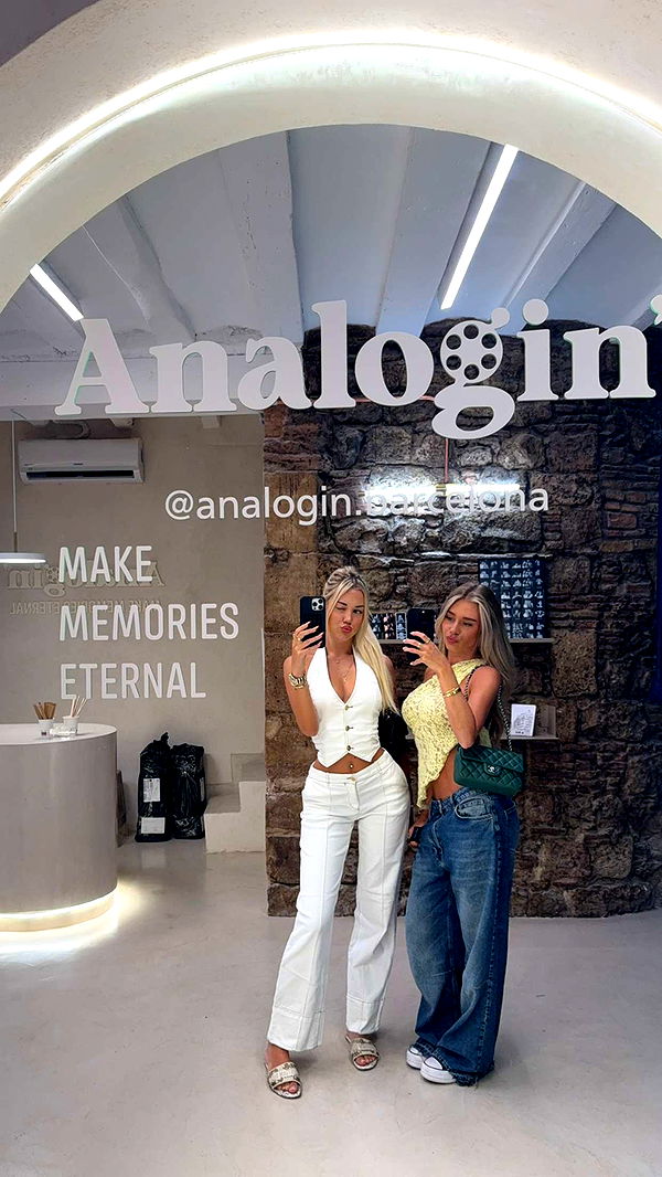 samantrasunny image ~ Altpins