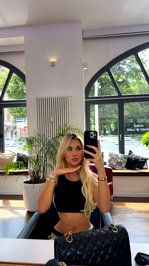 samantrasunny image ~ Altpins