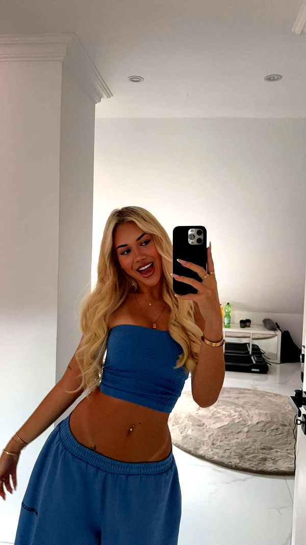 samantrasunny image ~ Altpins