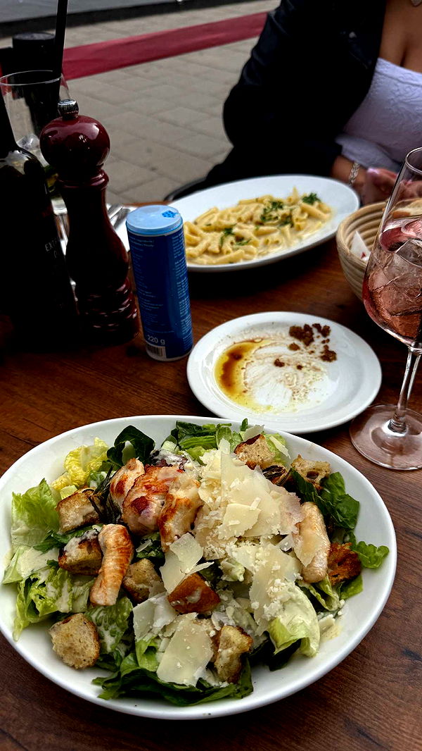 samantrasunny image ~ Altpins