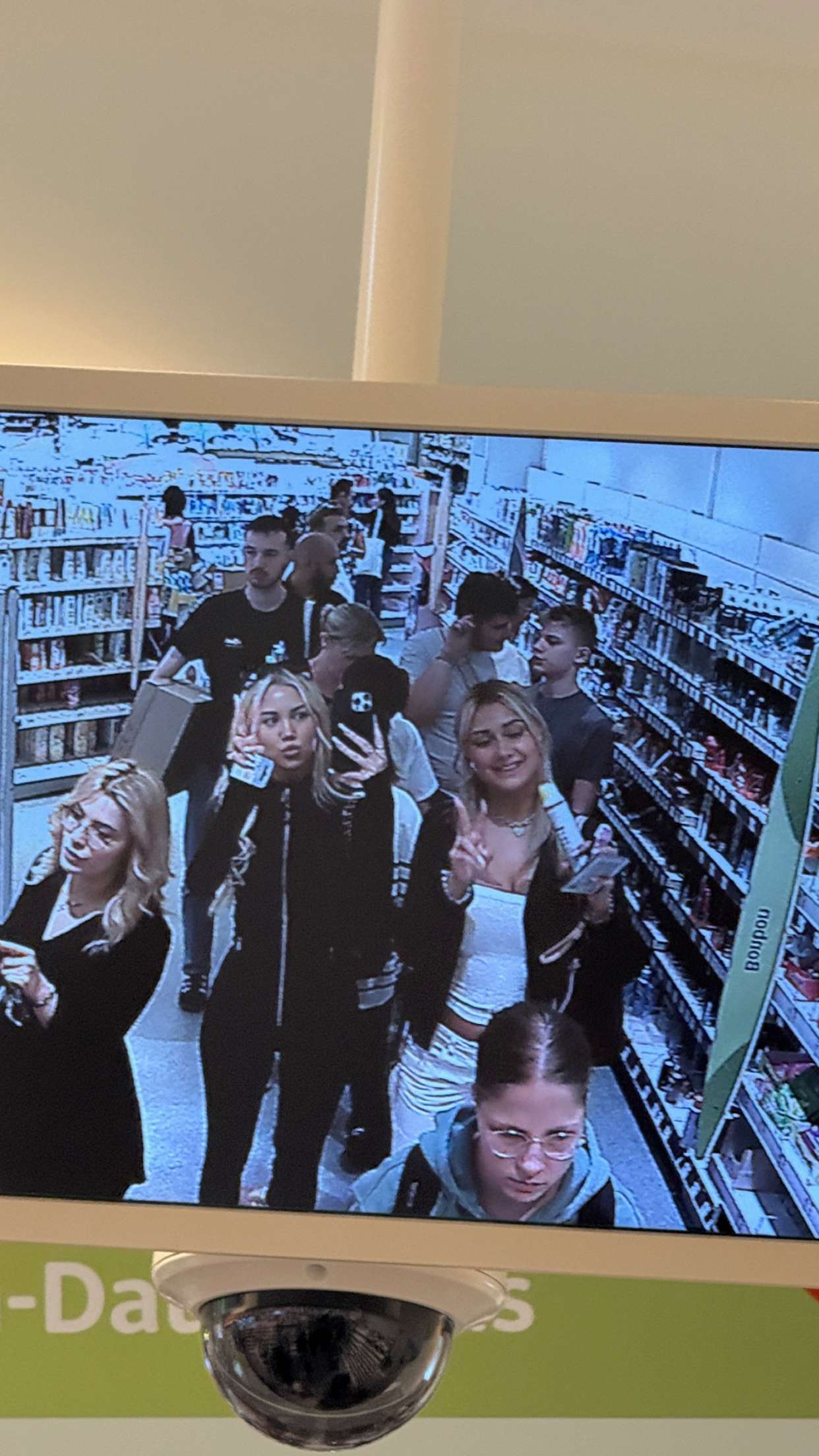 samantrasunny snapchat image archive image