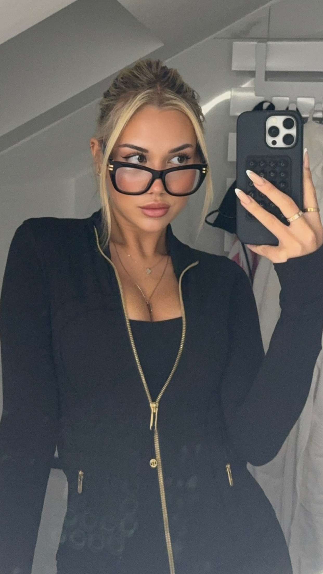 samantrasunny snapchat image archive image