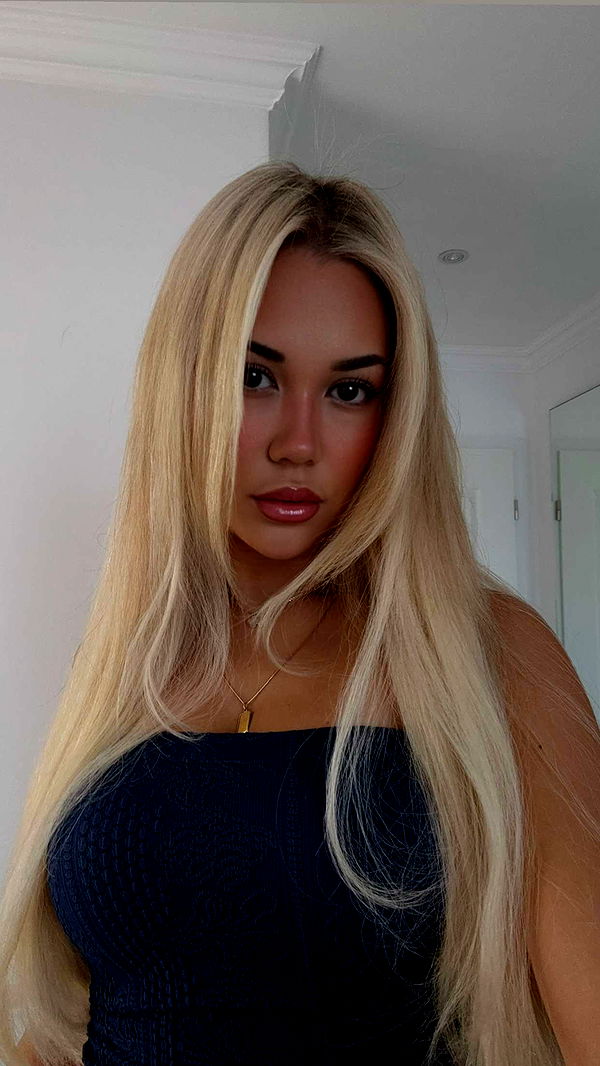 samantrasunny image ~ Altpins