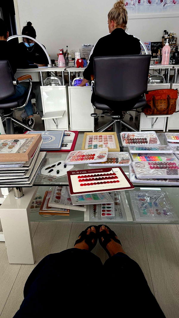 samantrasunny image ~ Altpins