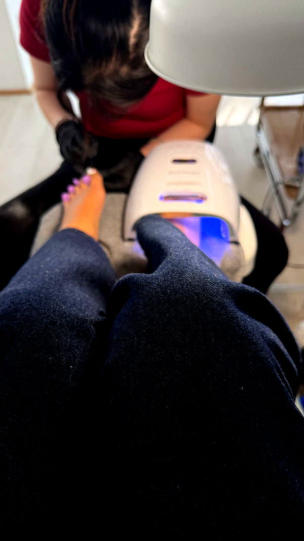 samantrasunny image ~ Altpins