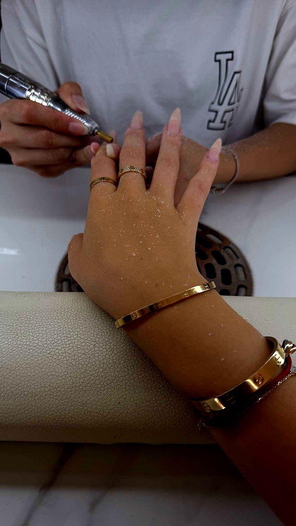 samantrasunny image ~ Altpins