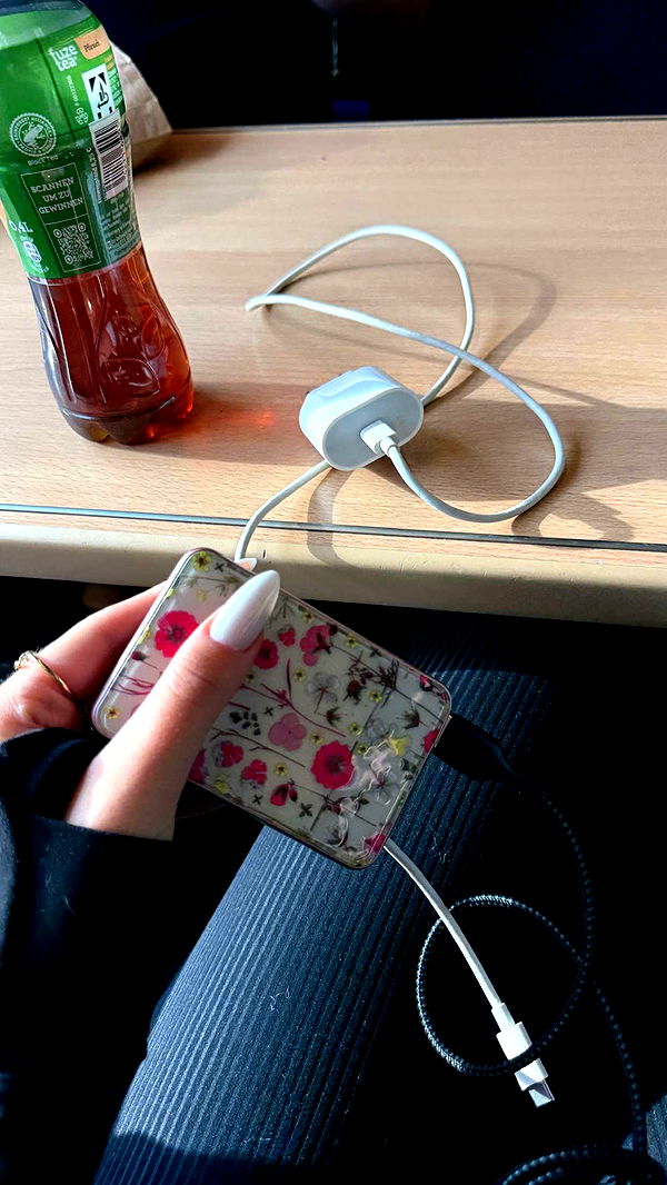 samantrasunny image ~ Altpins