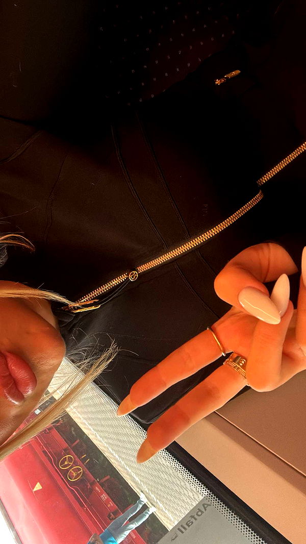 samantrasunny image ~ Altpins